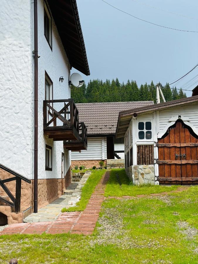 בוקובל Guest House Lileya מראה חיצוני תמונה